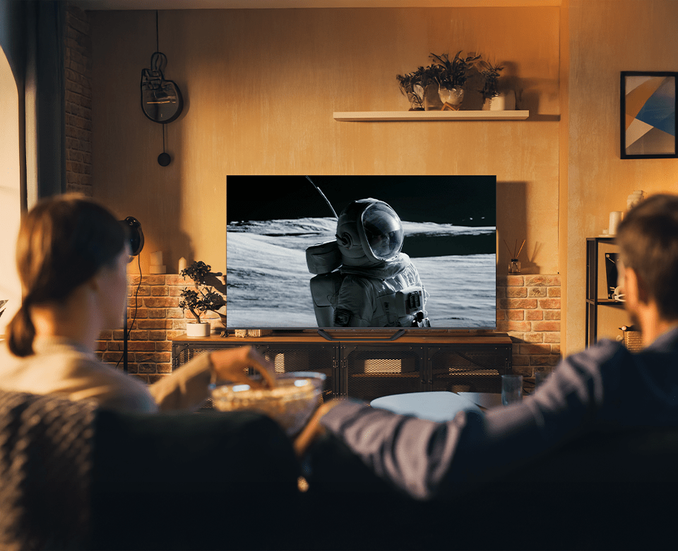 5 NETFLIX FILMOVA KOJI IZGLEDAJU SPEKTAKULARNO NA TESLA E655 QLED TELEVIZORIMA